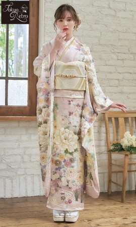 ロイヤルピンクに四季の花