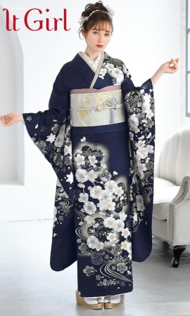 紺地振袖に白の桜花と銀彩